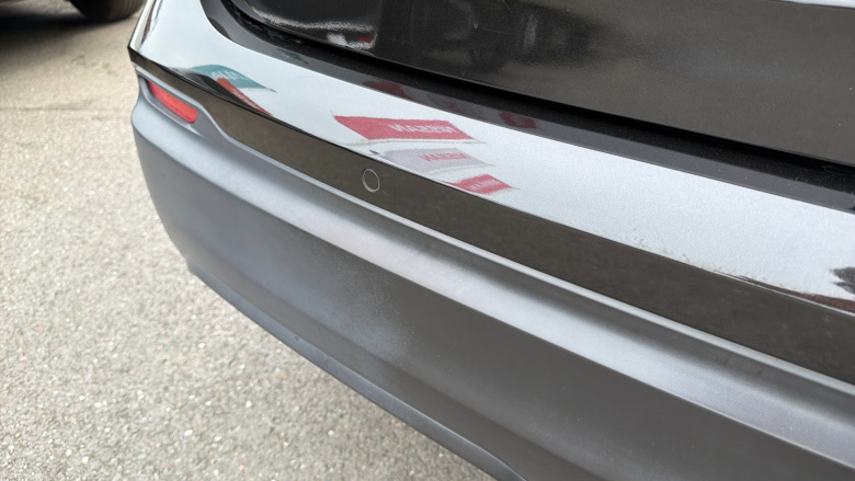 Nissan Qashqai 1.3 DiG-T Acenta Premium 5dr Petrol Hatchback